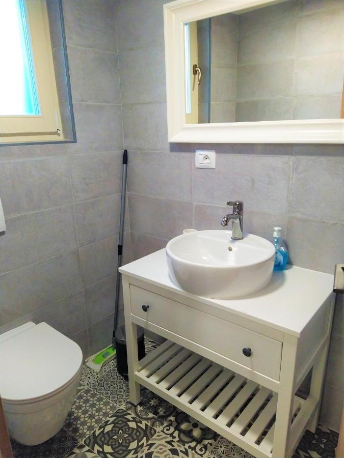 Luxury Apartment - Old Soul With A New Heart Крес Екстериор снимка