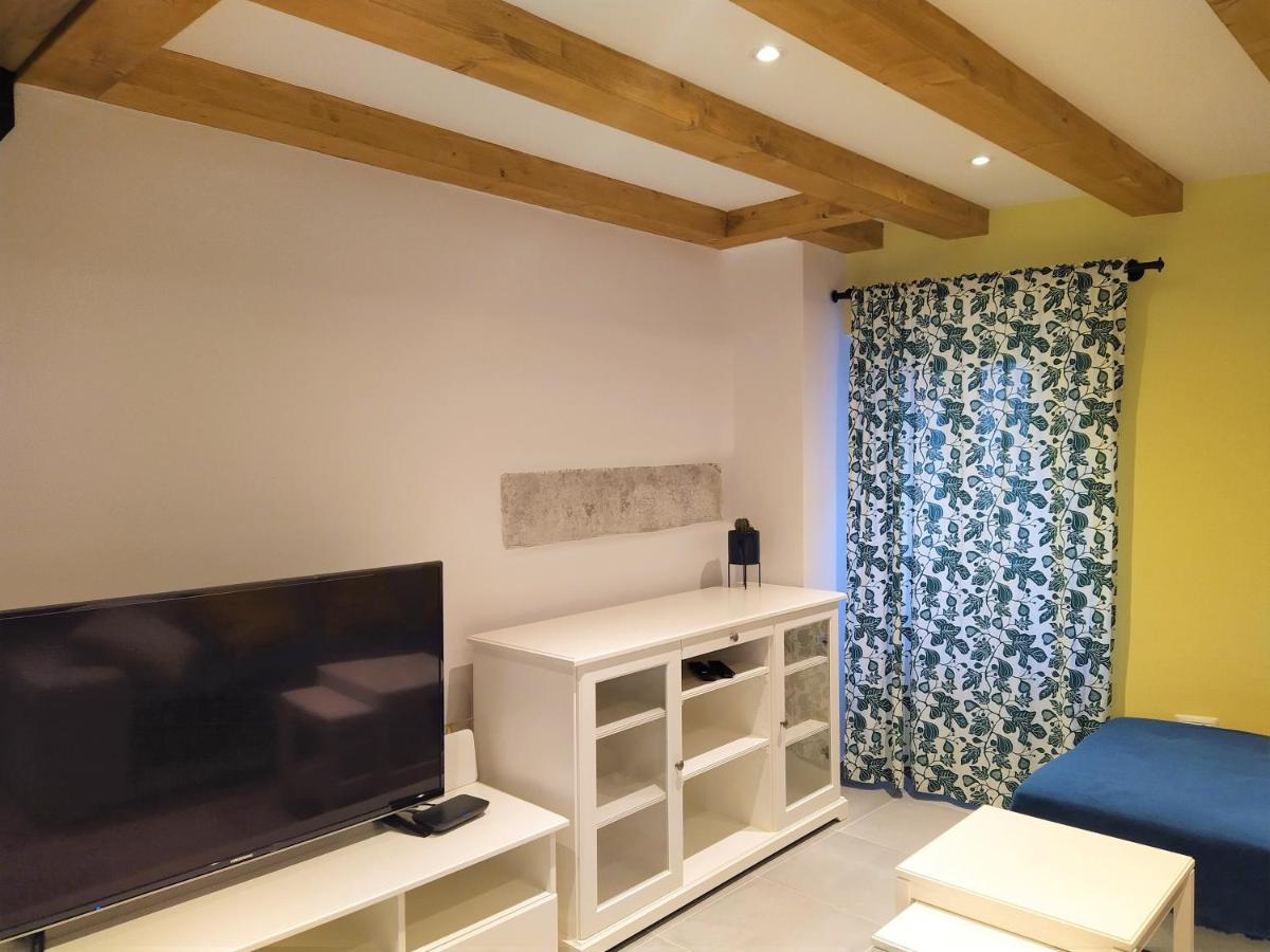 Luxury Apartment - Old Soul With A New Heart Крес Екстериор снимка
