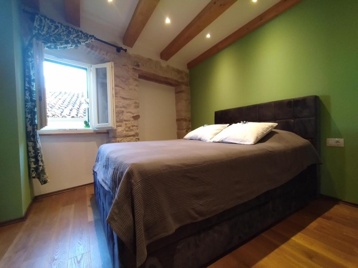 Luxury Apartment - Old Soul With A New Heart Крес Екстериор снимка
